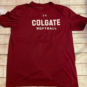 Colgate Softball 🥎 Women’s Under Armour T shirt size M